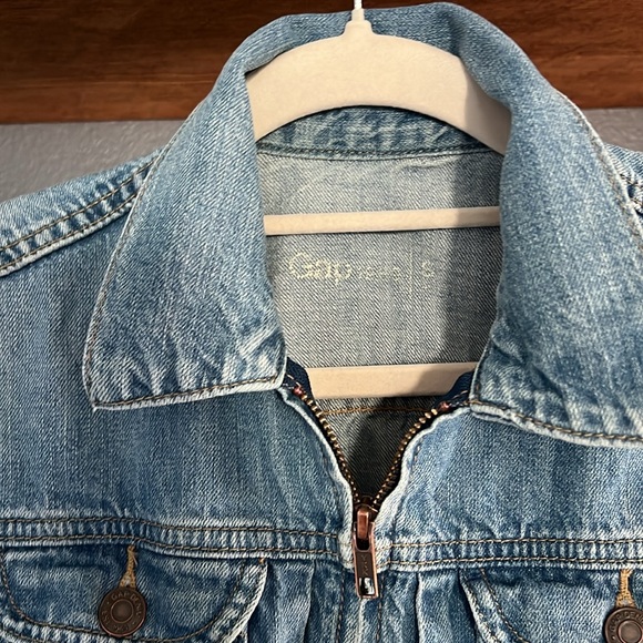 GAP Jean jacket - Picture 2 of 3
